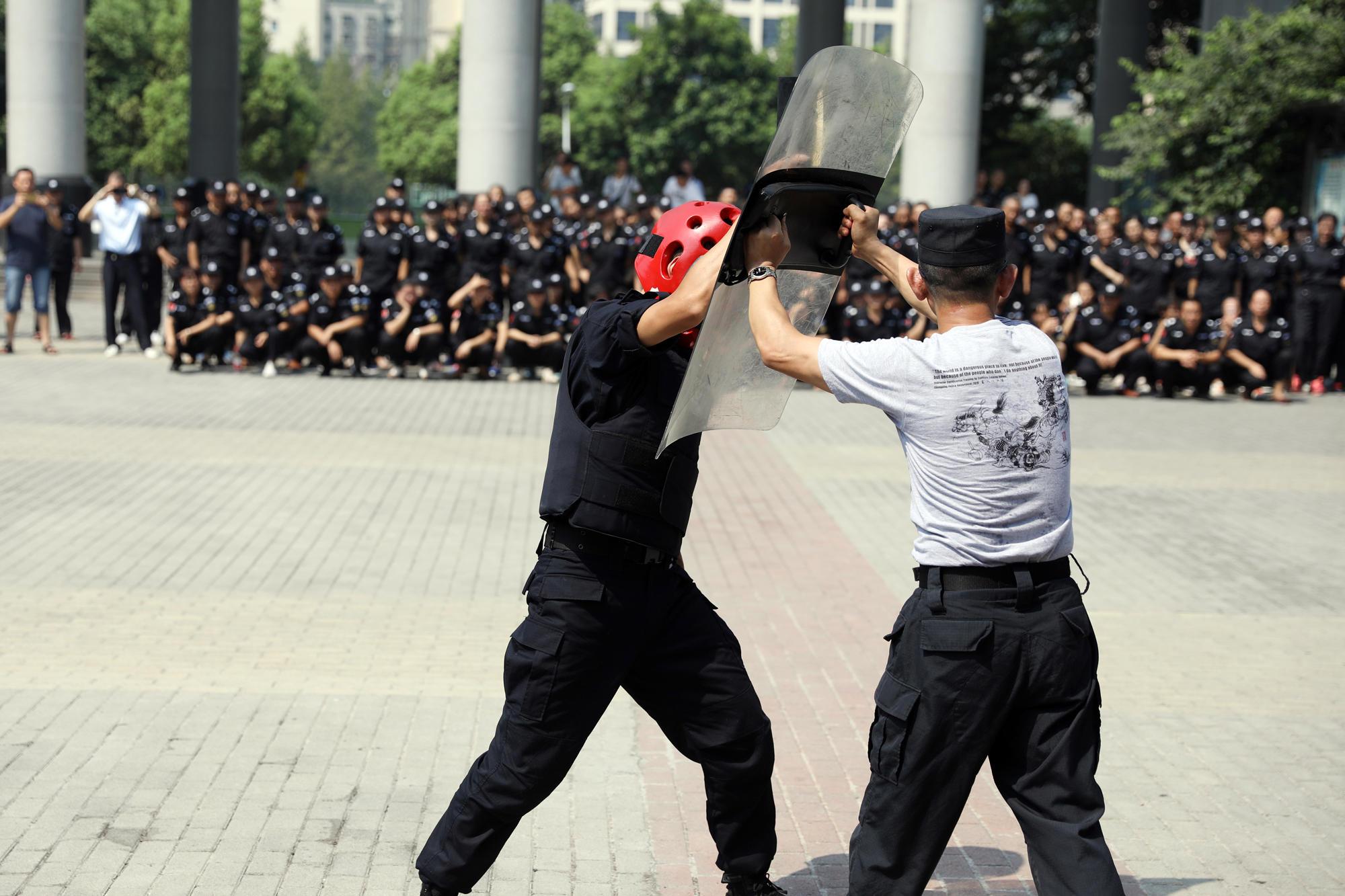 广东省校园保安职责的重要性及其全面解析